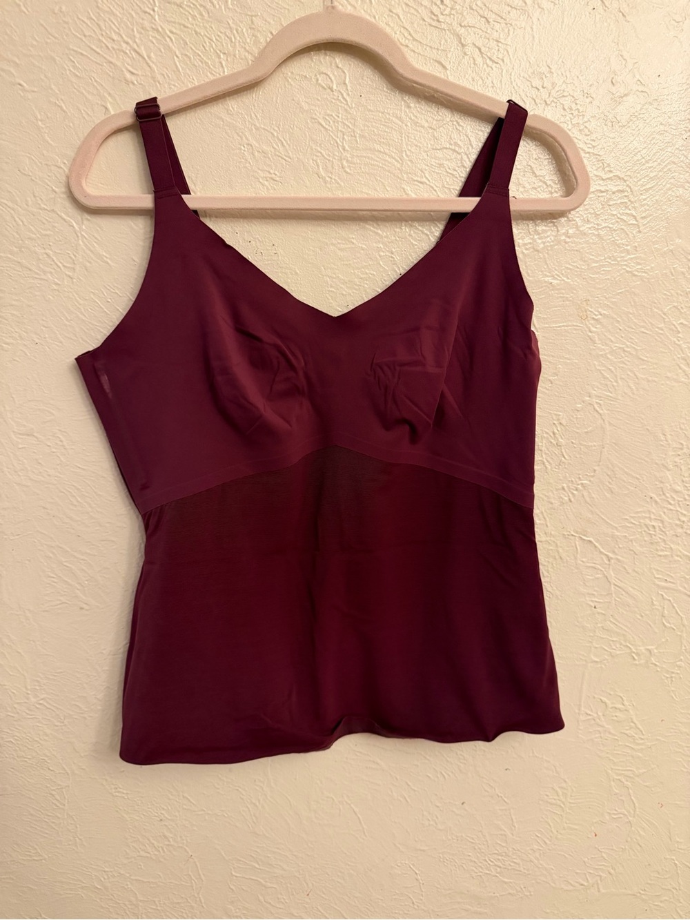 Honeylove V-Neck Camisole in Burgundy